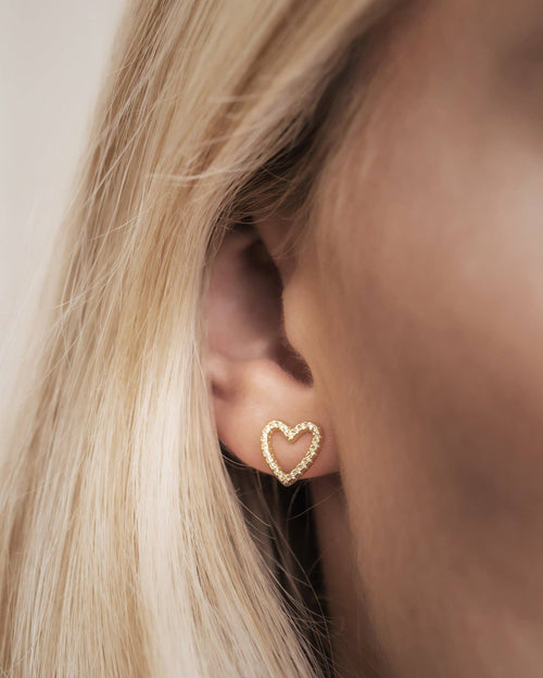 Heart Circon Stud earring - Racquesh